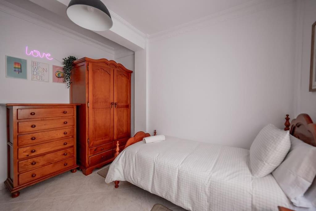 Apartamento Chic In Huelva 4 Habitaciones Bagian luar foto
